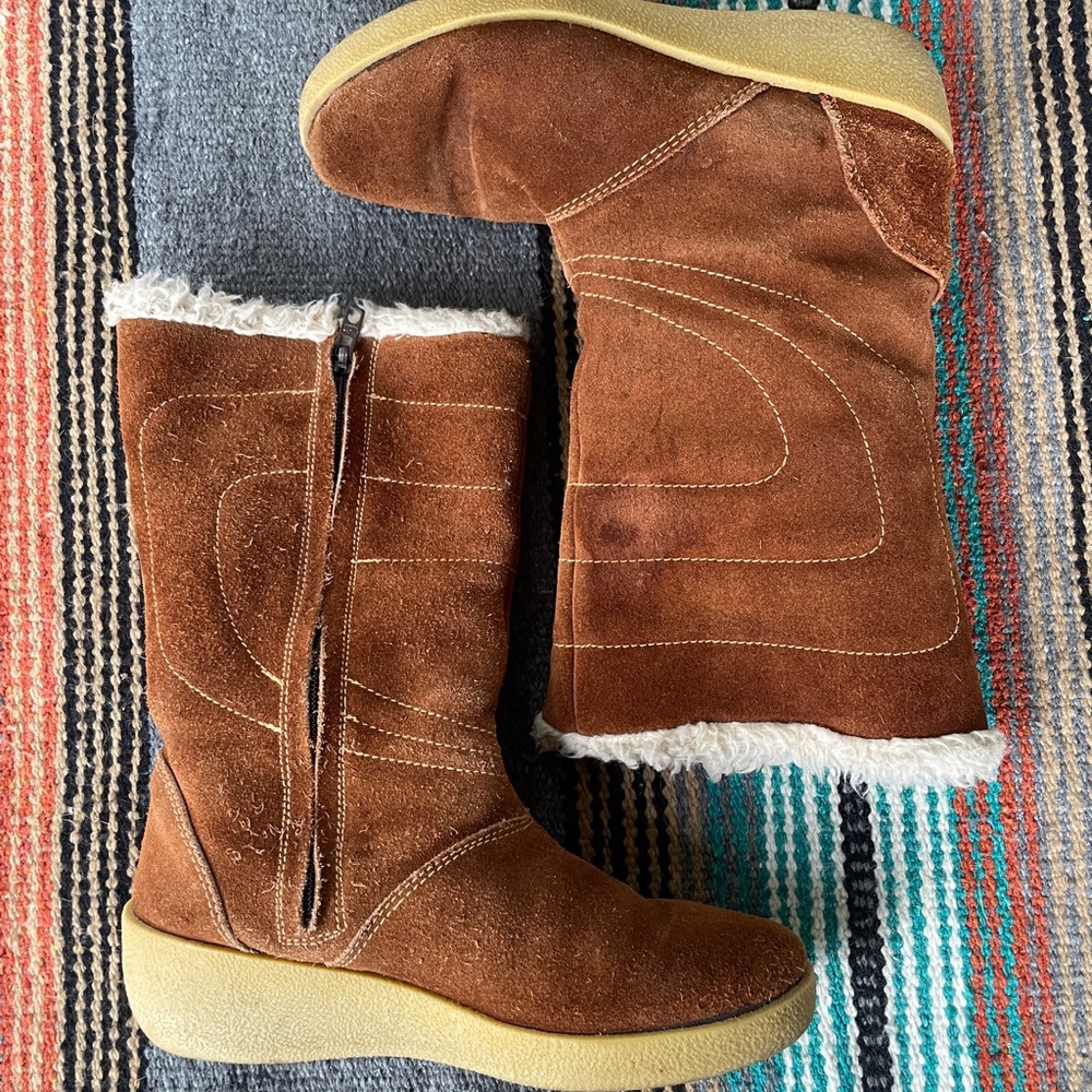 Woodbridge suede boots with Shearling Lining size 9 - made in Italy